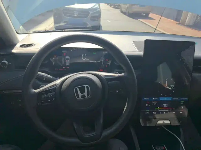 Honda e:NP1 — Фото автомобиля 8