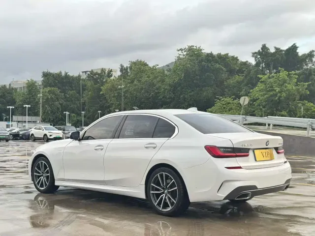 BMW 3 Series — Фото автомобиля 7