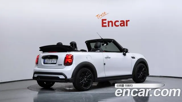 Mini Cooper Convertible — Фото автомобиля 2