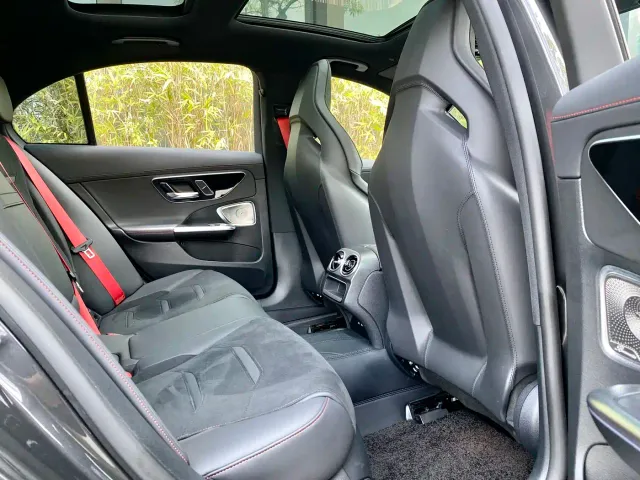 Mercedes-Benz C-Class AMG — Фото автомобиля 15