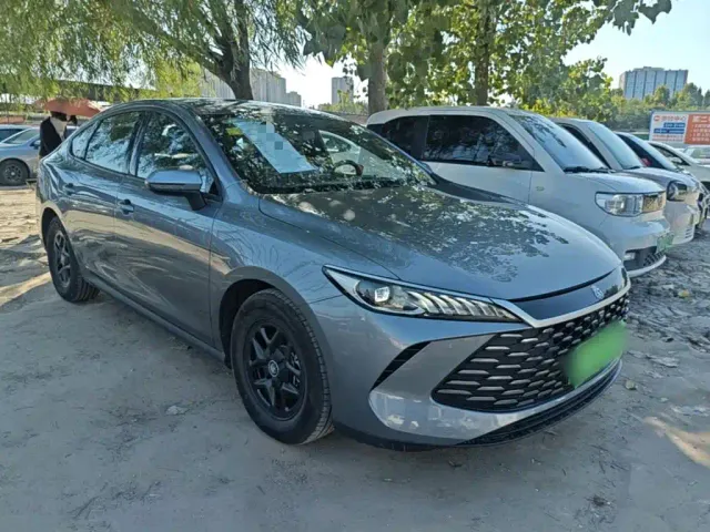BYD Qin PLUS — Фото автомобиля 3