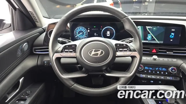 Hyundai AVANTE Новый Avante (CN7) — Фото автомобиля 14
