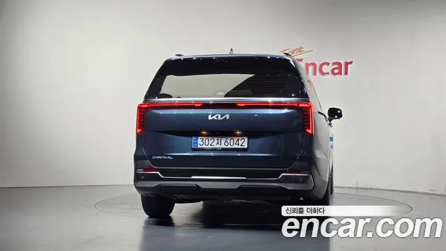 Kia Carnival 4th Gen — Фото автомобиля 4