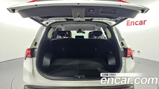 Hyundai Santafe Новый Santa Fe Дизель 2.2 4WD — Фото автомобиля 20