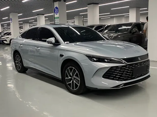 BYD Qin L — Фото автомобиля 3