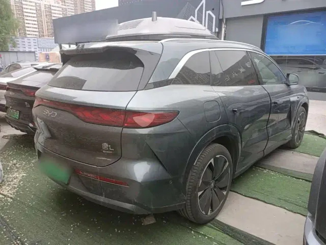 BYD Tang L — Фото автомобиля 6