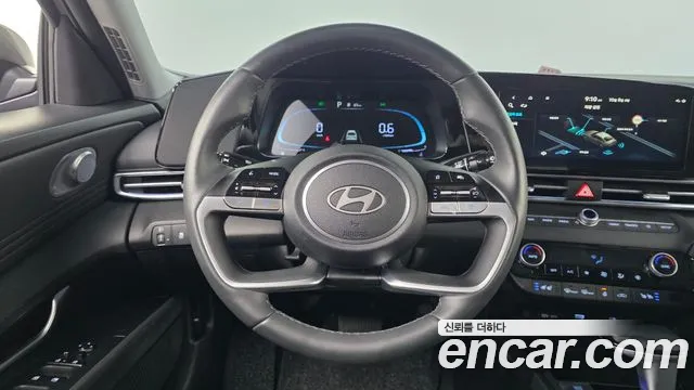 Hyundai Avante CN7 — Фото автомобиля 19