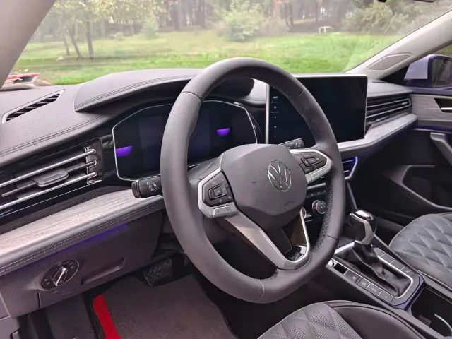 Volkswagen Sagitar — Фото автомобиля 9