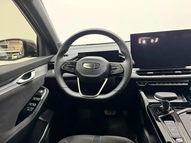 Geely Xingrui — Фото автомобиля 12