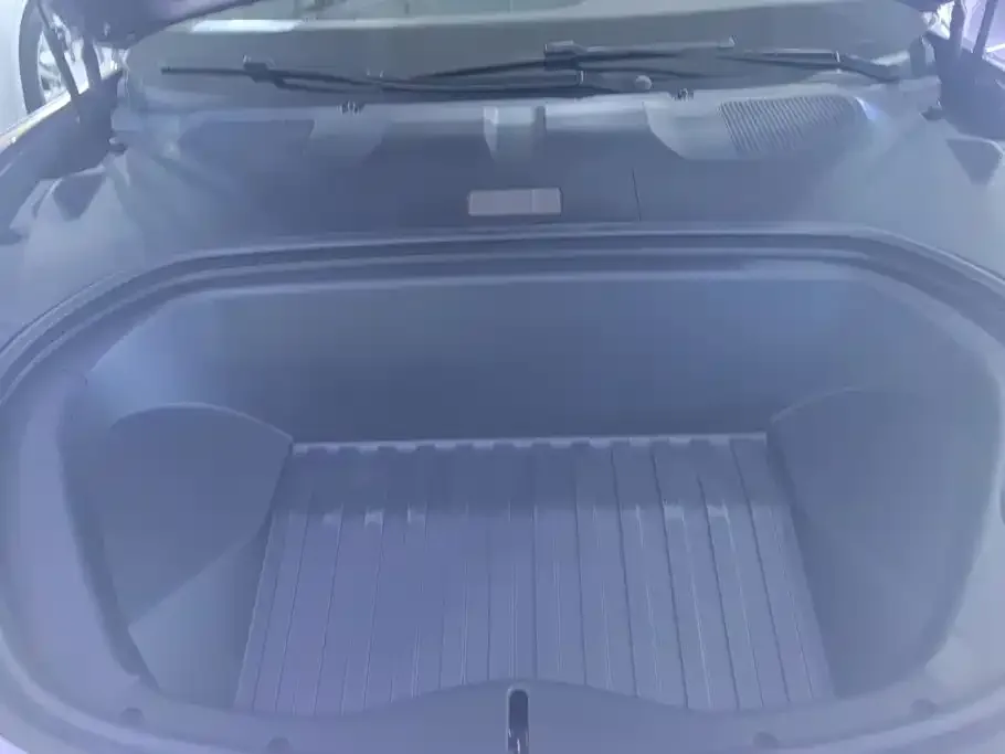 Xiaomi Auto Xiaomi SU7 2024 RWD Long Range Intelligent Driving Edition — Фото автомобиля 10
