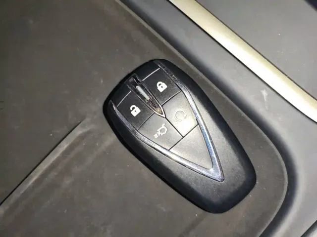 Changan Eado — Фото автомобиля 8