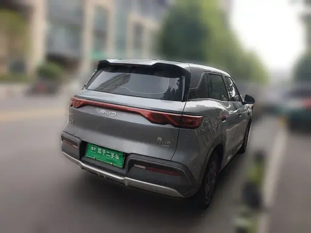 BYD Yuan UP — Фото автомобиля 6