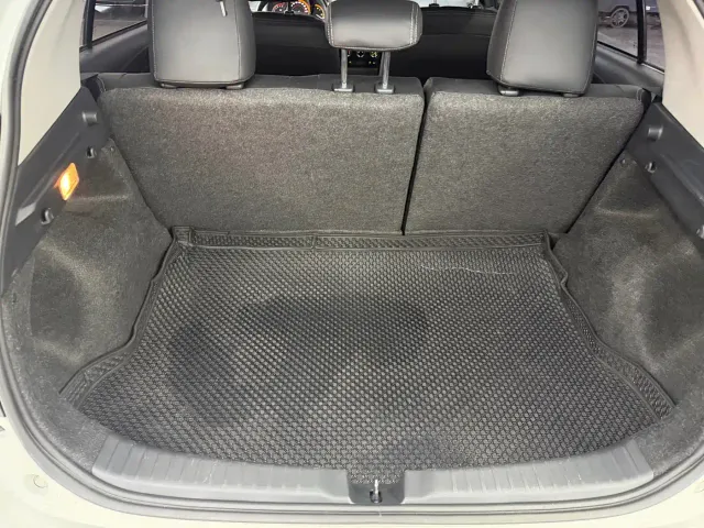 Toyota YARiS L Zhi Xuan — Фото автомобиля 20