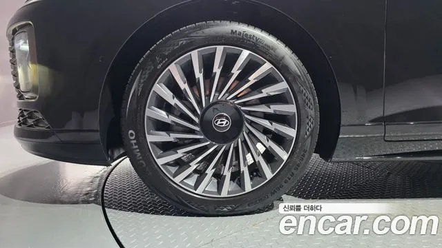 Hyundai Grandeur GN7 — Фото автомобиля 5