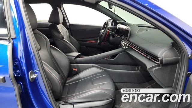 Hyundai Avante CN7 — Фото автомобиля 11