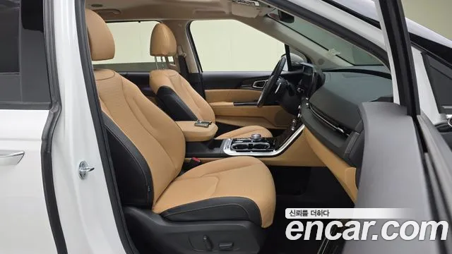 Kia Canival Carnival 4 поколение Бензин 9 мест Signature — Фото автомобиля 11