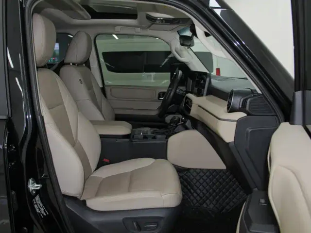 Toyota Prado — Фото автомобиля 10