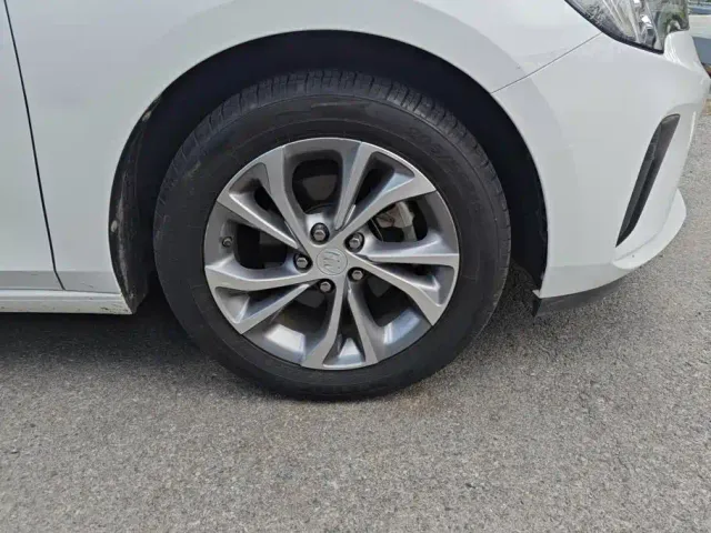 Buick Verano — Фото автомобиля 6