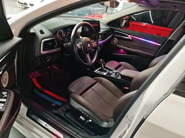 BMW 1 Series — Фото автомобиля 14