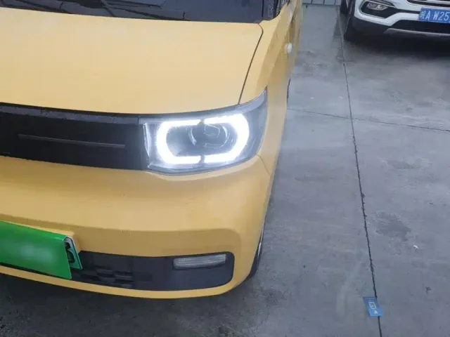 Wuling Hongguang Mini EV — Фото автомобиля 23
