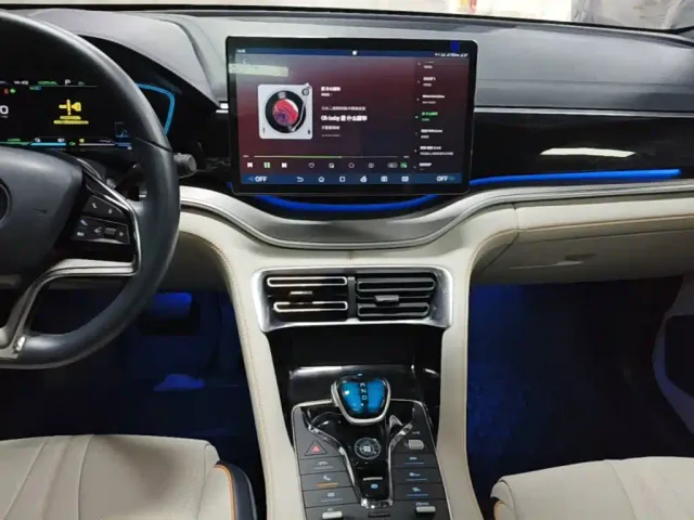 BYD Song PLUS — Фото автомобиля 12