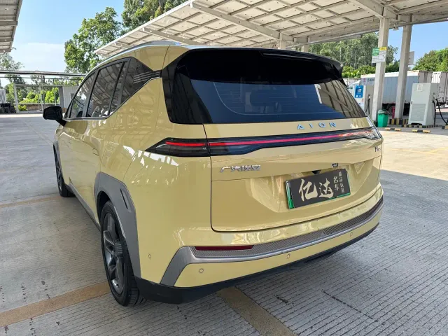 GAC Aion Y — Фото автомобиля 14