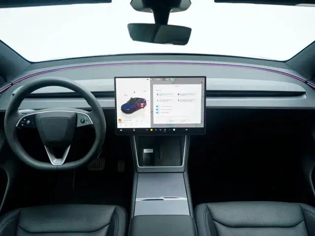 Tesla Model Y — Фото автомобиля 2