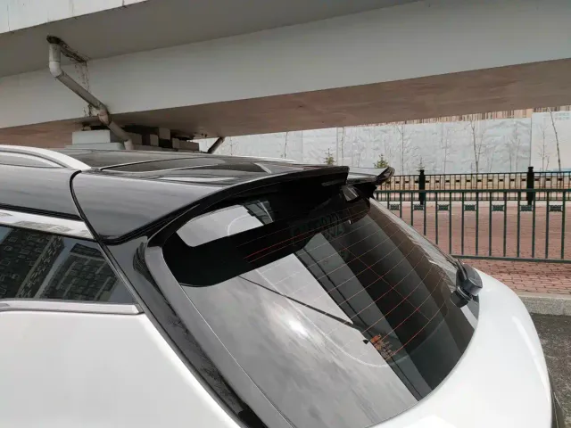 Geely Binyue — Фото автомобиля 10