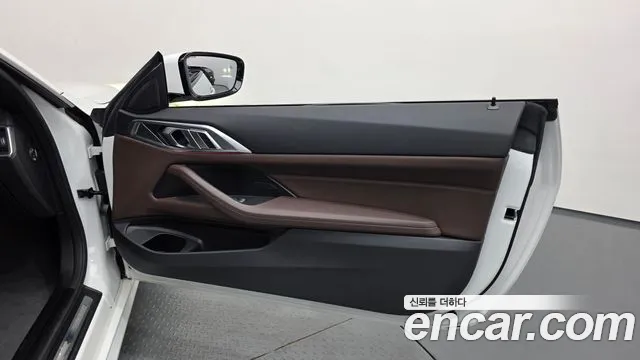 BMW 4 Series G22 — Фото автомобиля 30