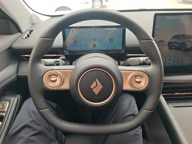 Baojun Yunhai — Фото автомобиля 10
