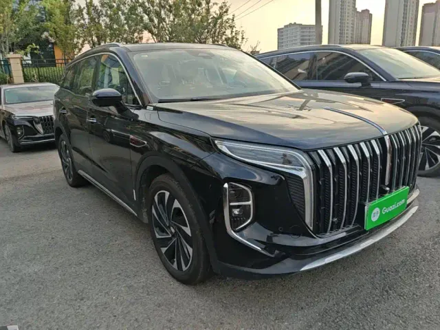 Hongqi HS7 PHEV — Фото автомобиля 3
