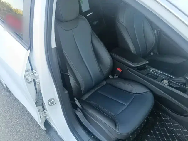 Buick Velite 6 — Фото автомобиля 24
