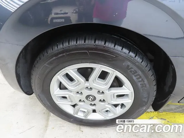 Hyundai Staria Staria — Фото автомобиля 20