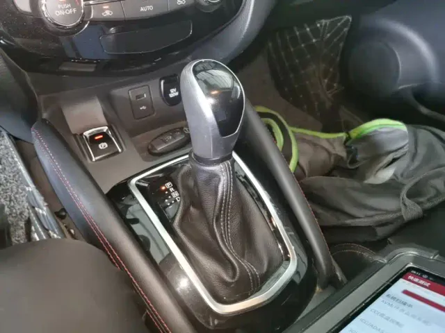 Nissan Qashqai — Фото автомобиля 13