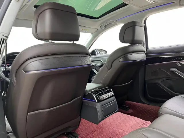 Audi A8 — Фото автомобиля 21