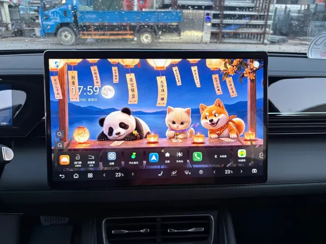 BYD Qin L — Фото автомобиля 11