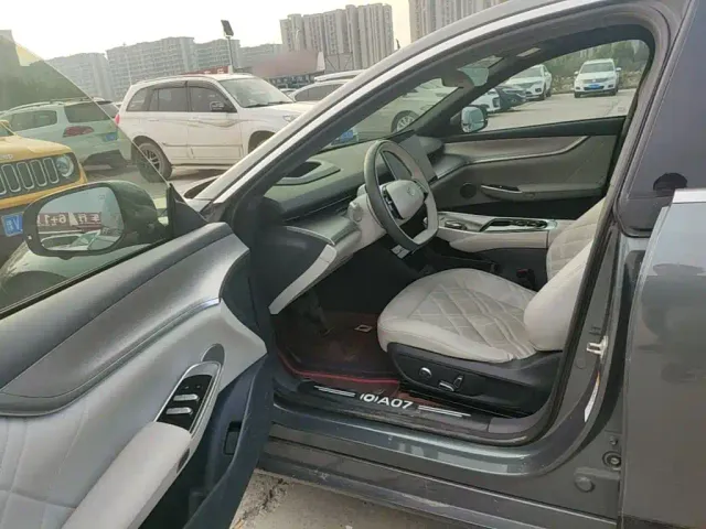 Changan Qiyuan A07 — Фото автомобиля 15