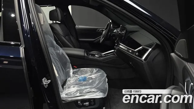 BMW X6 xDrive40i M Sport — Фото автомобиля 12