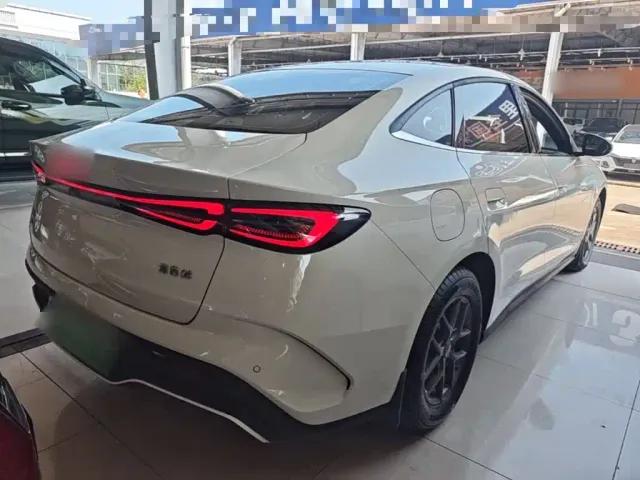 BYD Seal 06 — Фото автомобиля 6