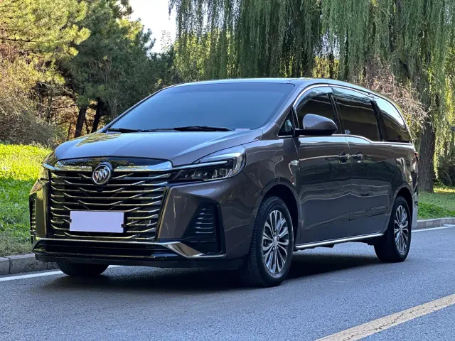 Фотография автомобиля — Buick GL8