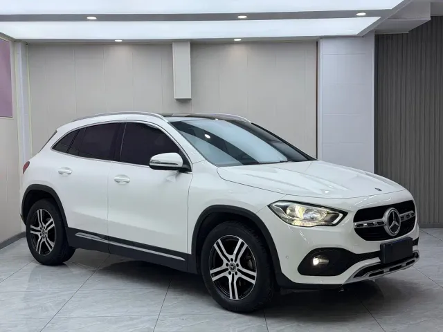 Mercedes-Benz GLA-Class — Фото автомобиля 3