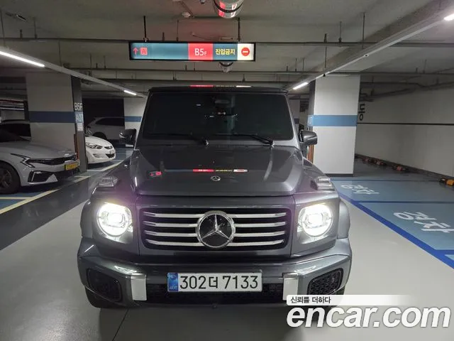 Фотография автомобиля — Mercedes-Benz G-Class W465