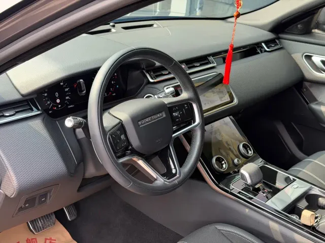 Land Rover Range Rover Velar — Фото автомобиля 12