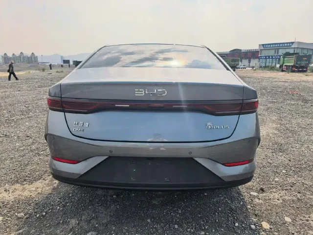 BYD Qin PLUS — Фото автомобиля 5
