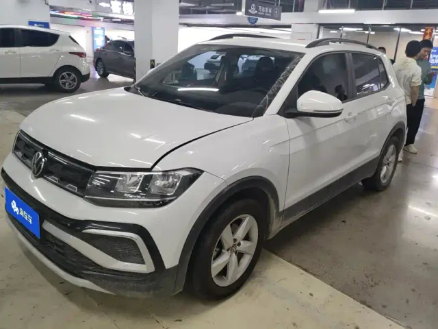 Фотография автомобиля — Volkswagen T-Cross