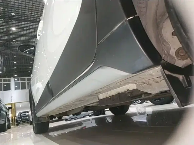 Toyota YARiS L Zhi Xuan — Фото автомобиля 21