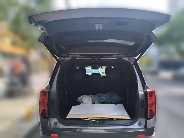 GAC Trumpchi GS8 — Фото автомобиля 15