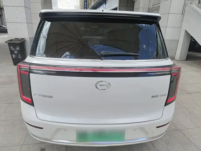 GAC Trumpchi Xiangwang S9 — Фото автомобиля 3