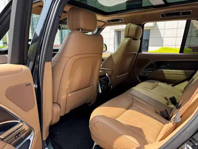 Land Rover Range Rover — Фото автомобиля 8