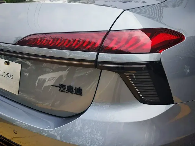 Audi A6L — Фото автомобиля 30